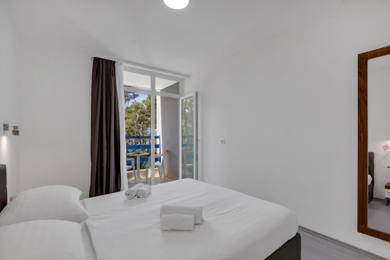 Hotel Alem Baška Voda Buitenkant foto