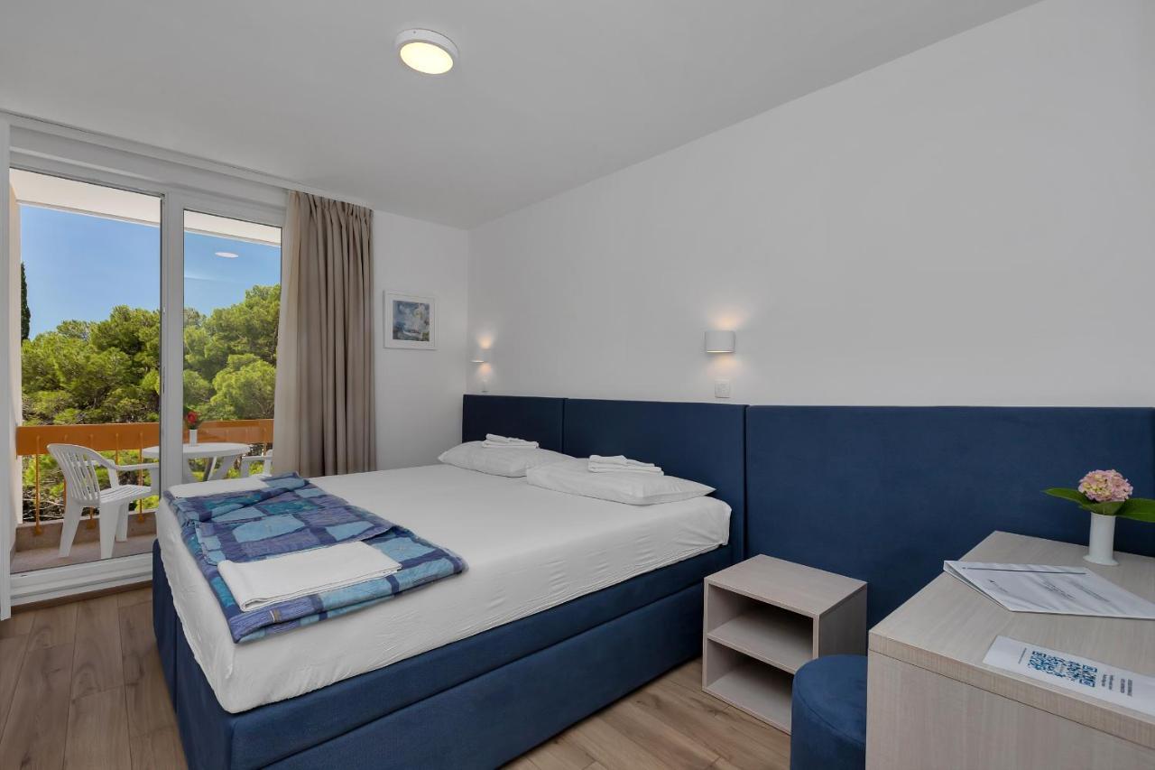 Hotel Alem Baška Voda Buitenkant foto