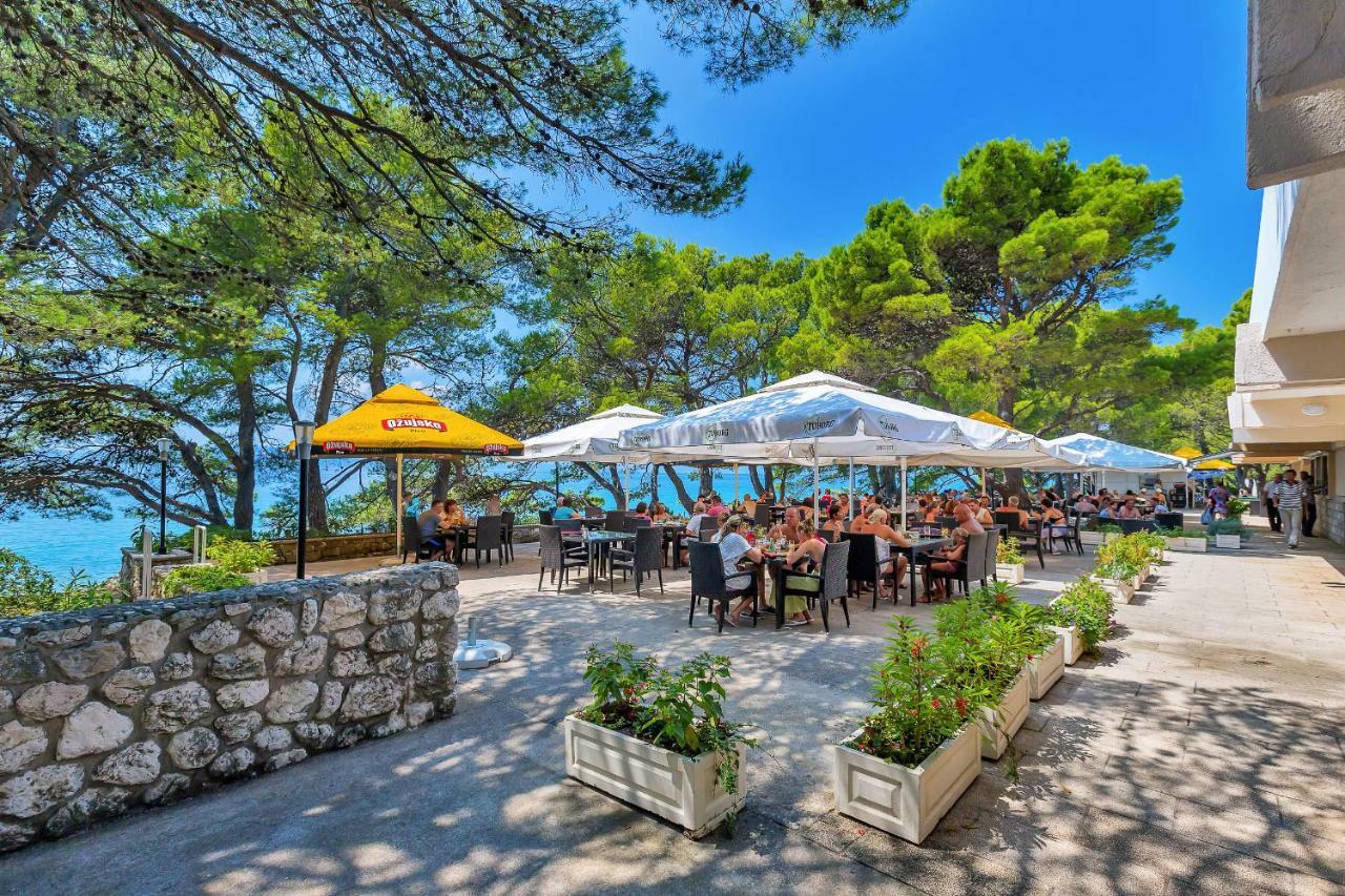 Hotel Alem Baška Voda Buitenkant foto