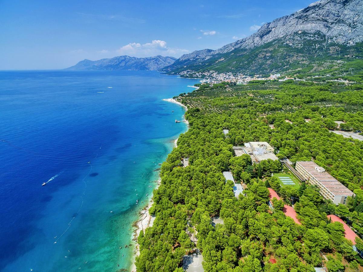 Hotel Alem Baška Voda Buitenkant foto