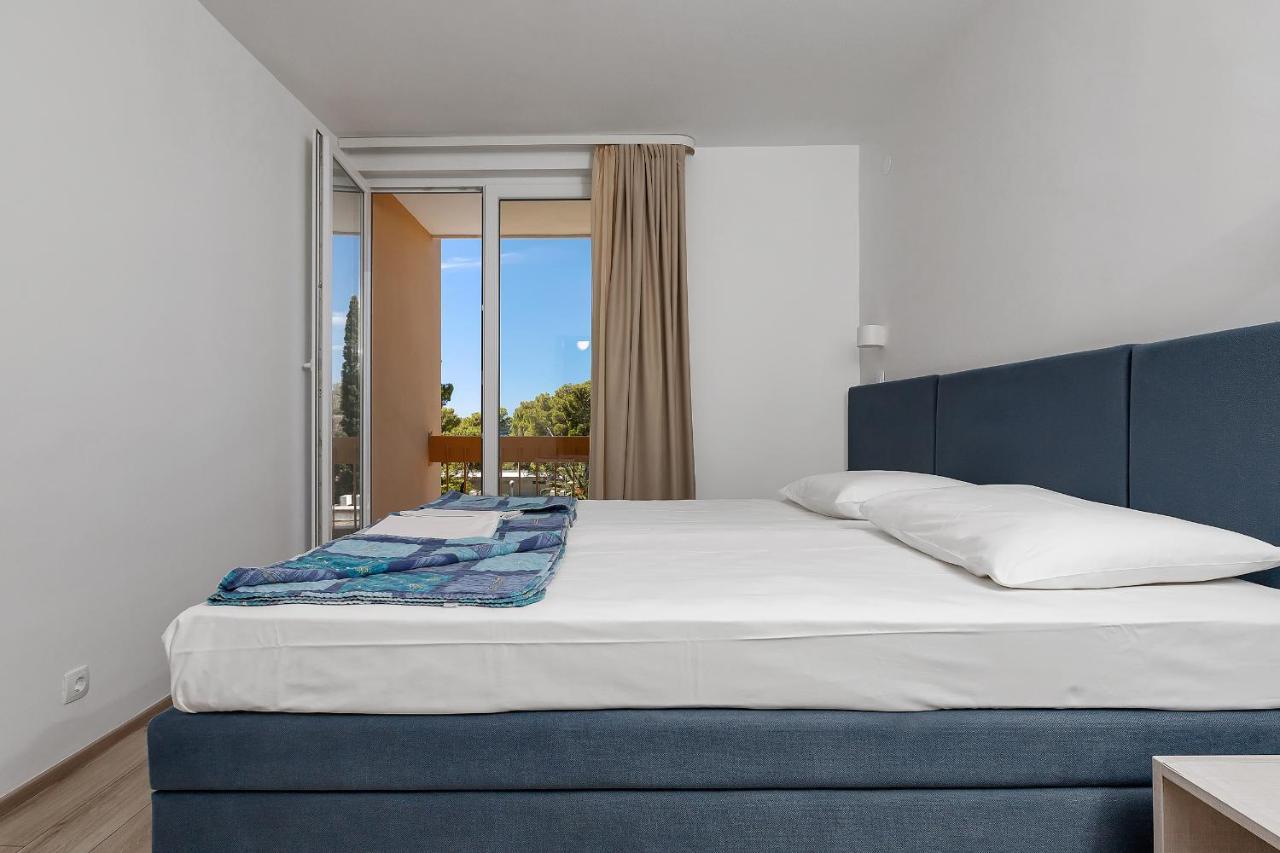 Hotel Alem Baška Voda Buitenkant foto